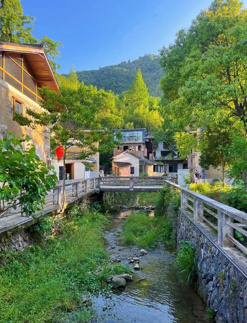 富村哪里有旅游景点好玩的