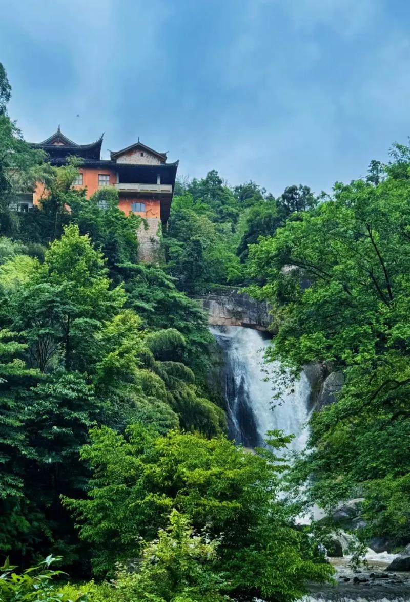 浙江附近哪里有旅游景点好玩的